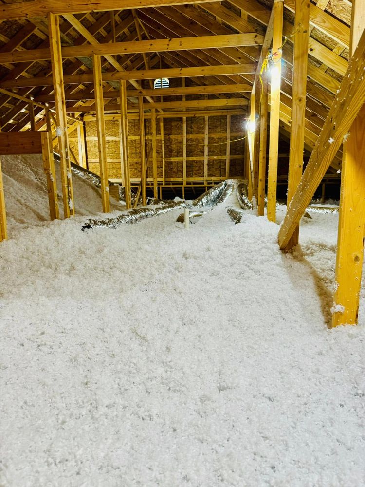 Our Attic Insulation service enhances energy efficiency, reduces utility bills, and improves comfort by expertly installing superior insulation materials tailored to your home’s unique needs. experience a cozier living space year-round. for Cotton Insulation in Hamburg, AR