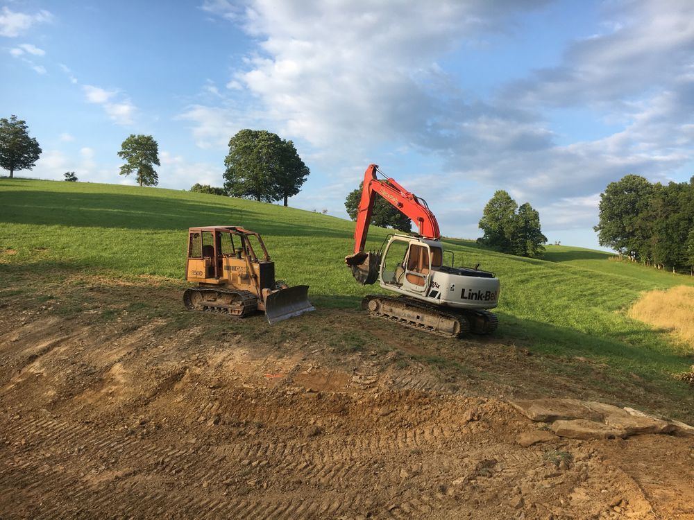 Excavating for Kidd Excavating LLC in West Liberty, KY