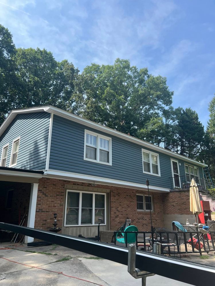 Enhance your home's curb appeal and energy efficiency with our expert siding services. We offer a variety of durable, stylish options tailored to protect and beautify your home for years to come. for Extreme Contractors  in Charlotte, North Carolina