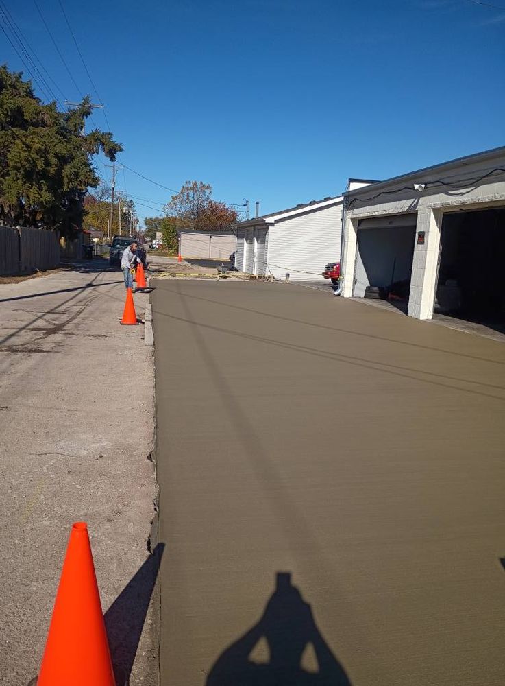 All Photos for Quality Concrete & Landscaping in Rockford, IL