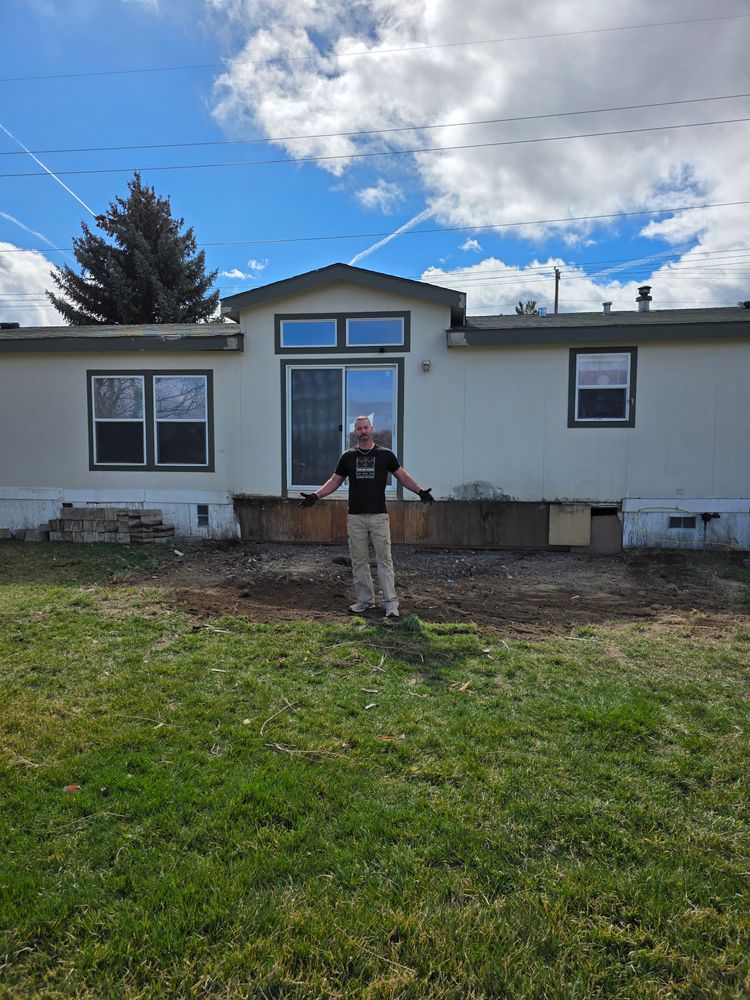 All Photos for The Dec-King in La Pine, OR