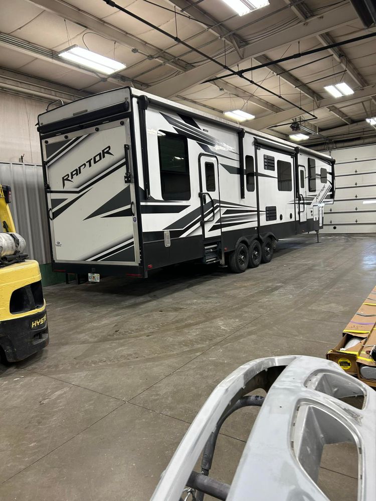 Paint and Body Shop for Triple B Refinishing LLC in Celina, OH