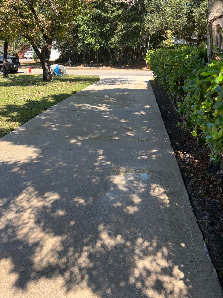 All Photos for Living Stream Pressure Washing in Wilmington, NC