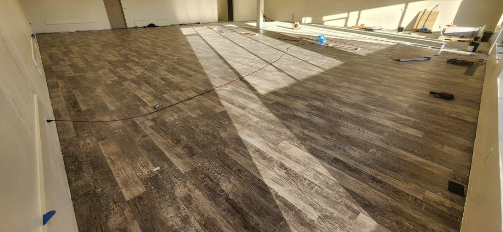 All Photos for Cut a Rug Flooring Installation in Lake Orion, MI