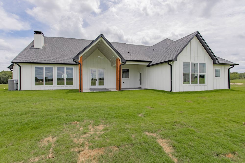 All Photos for Neely Construction & Design LLC in Chandler, TX