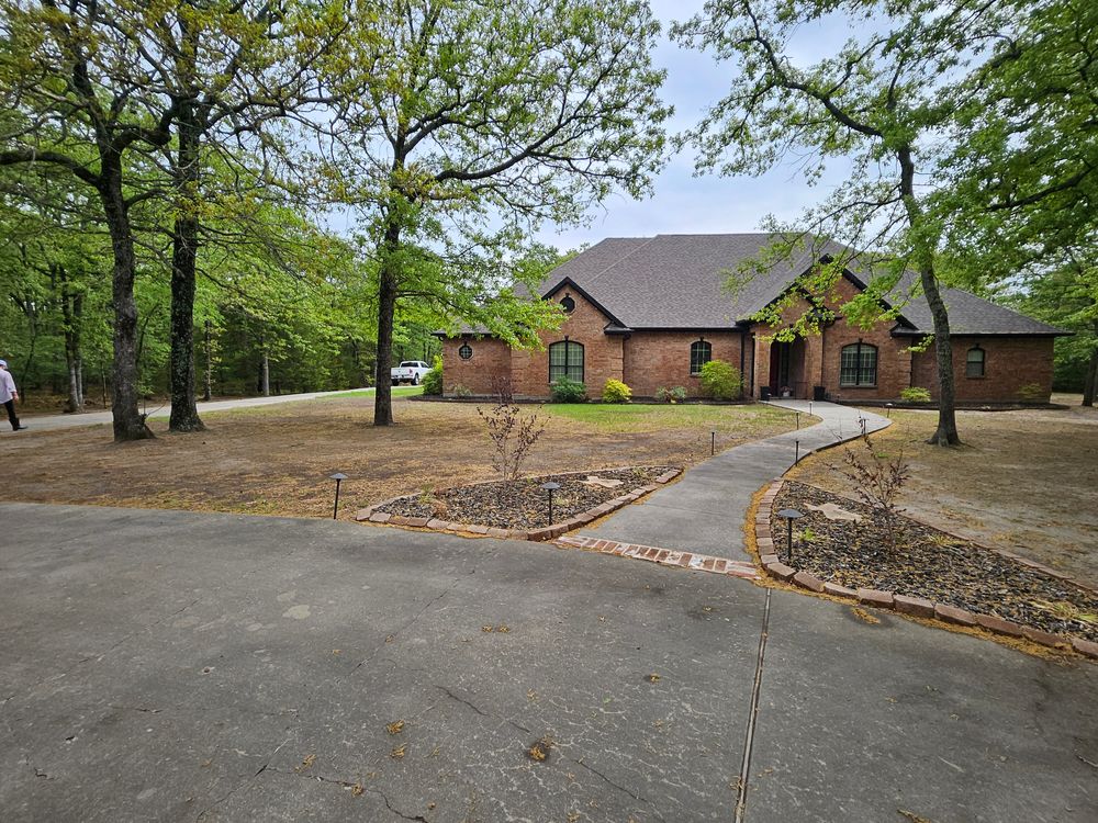 All Photos for Ornelas Lawn Service in Lone Oak, Texas