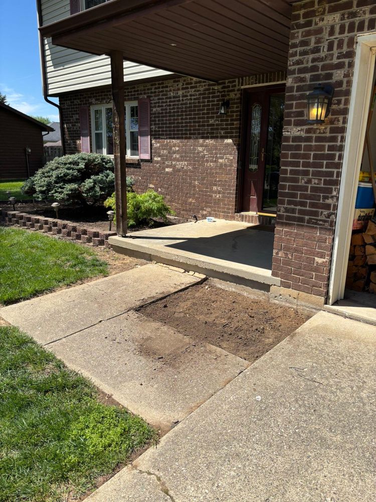 All Photos for Combs Lawncare in Trenton, OH
