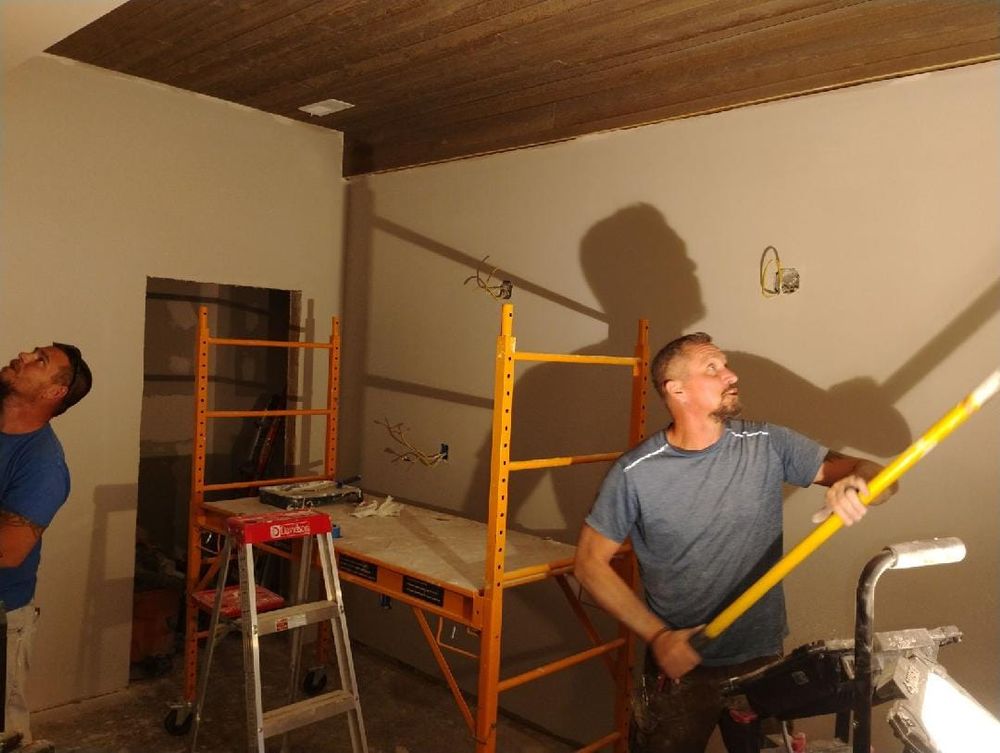 Goreville  Garage Conversion for Dead Tree General Contracting in Carbondale, Illinois