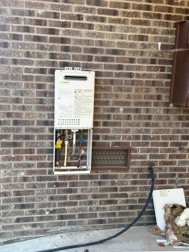 All Photos for Hunts Plumbing INC in Maxton, NC