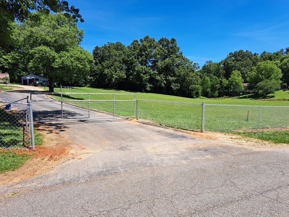 All Photos for Southern Town & Country Fence in Sparta, TN