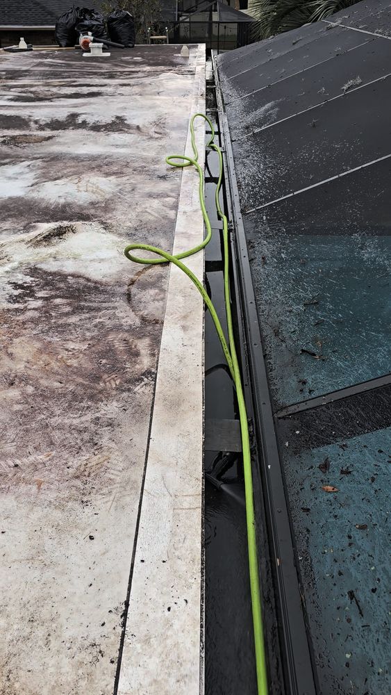 All Photos for BLUE STREAM ROOF CLEANING & PRESSURE WASHING  in Tampa, FL