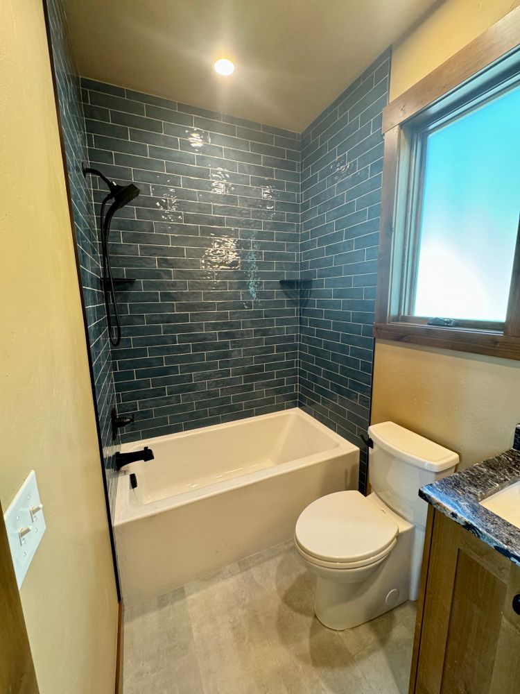 All Photos for Holden Custom Homes in Kalispell, MT