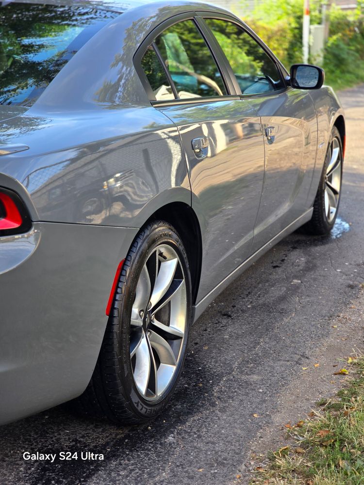 Hand Wash & Wax for Luxury Auto Detail in Peoria, IL