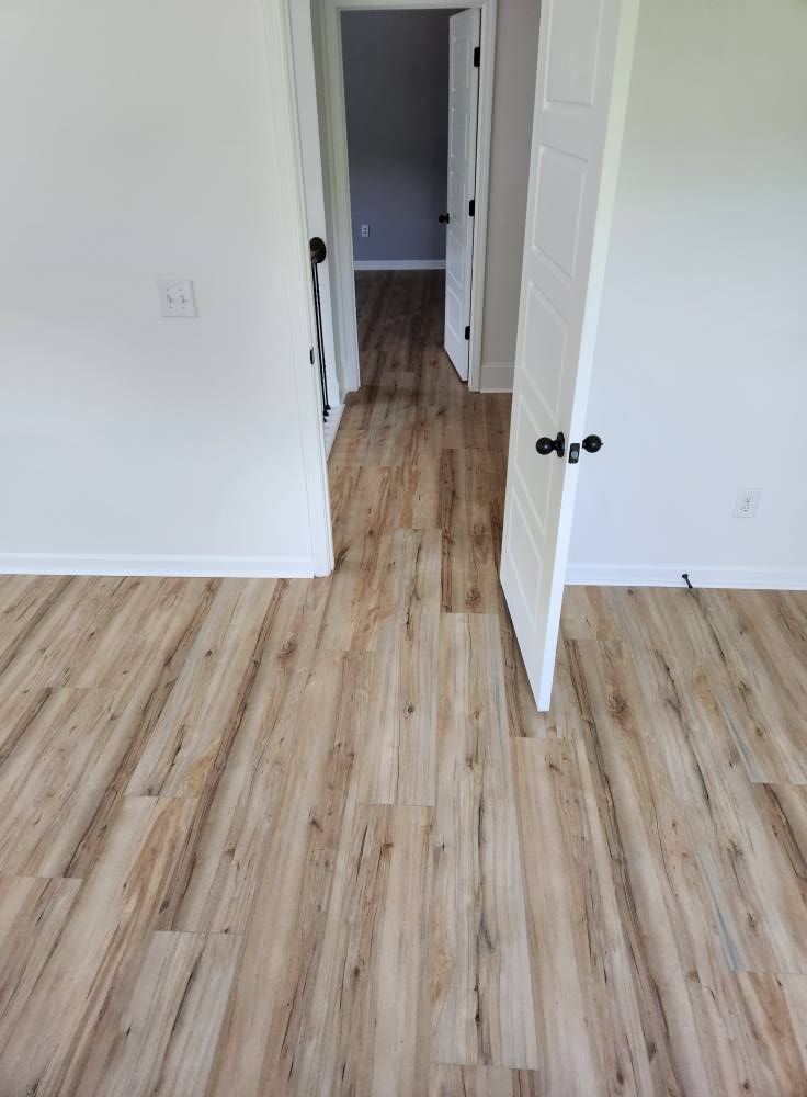 All Photos for Gunderson & Ranieri Remodeling & Rentals  in Columbia,  SC