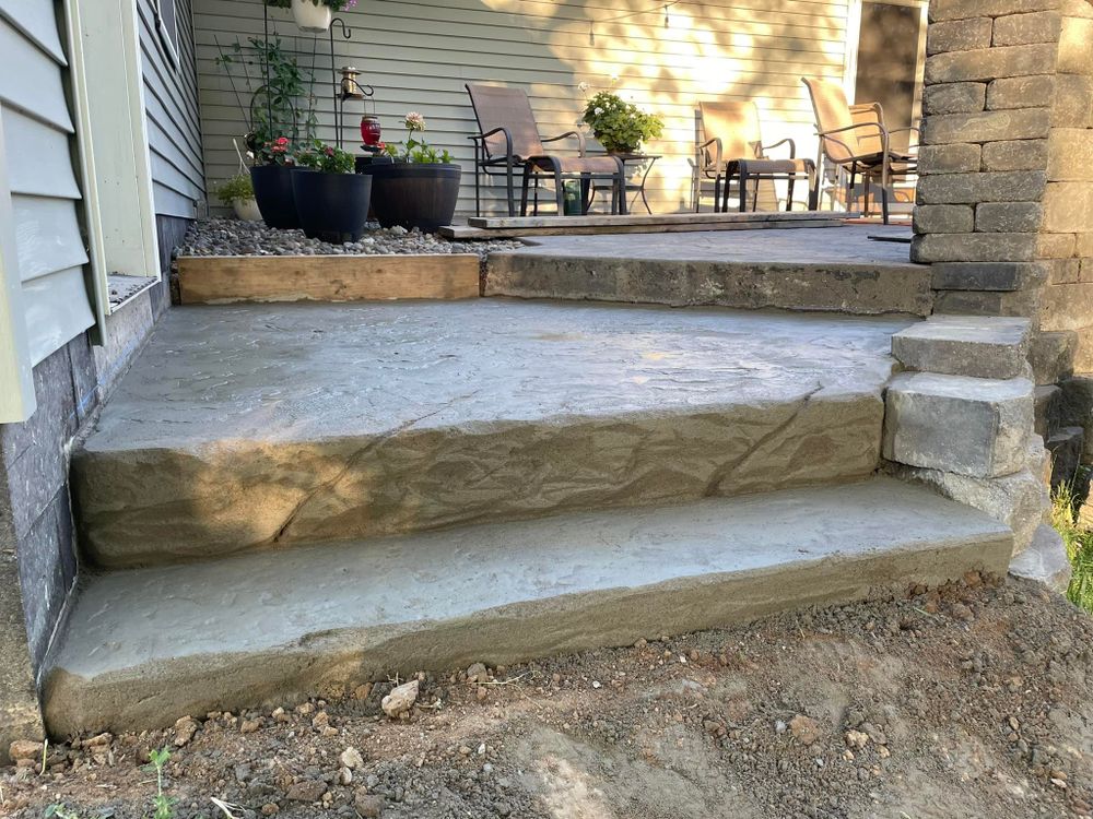 Carved Concrete Retaining Walls  for STAMPEDE Vertical Concrete in Isanti, Minnesota