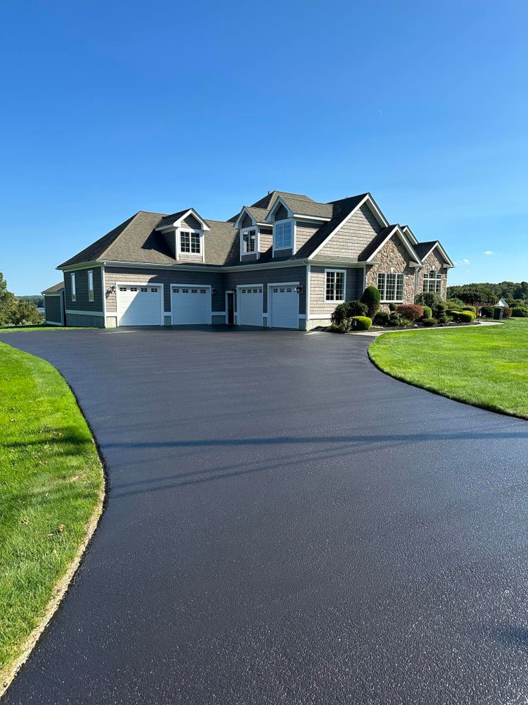 Asphalt Paving and Sealcoating for Curb Appeal Asphalt Paving and Sealcoating  in Rhode Island, Rhode Island