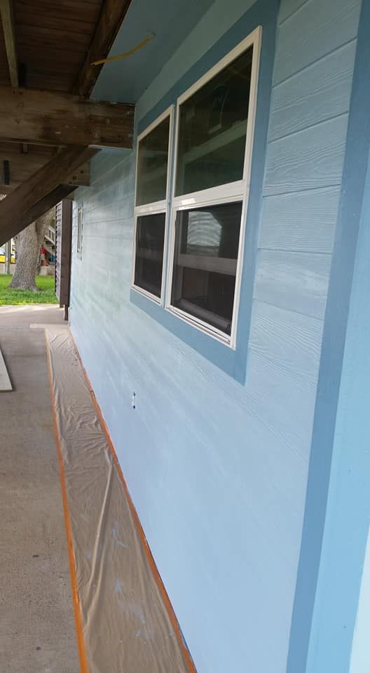 Exterior Painting for Aguilar Paint & Construction in El Campo, TX