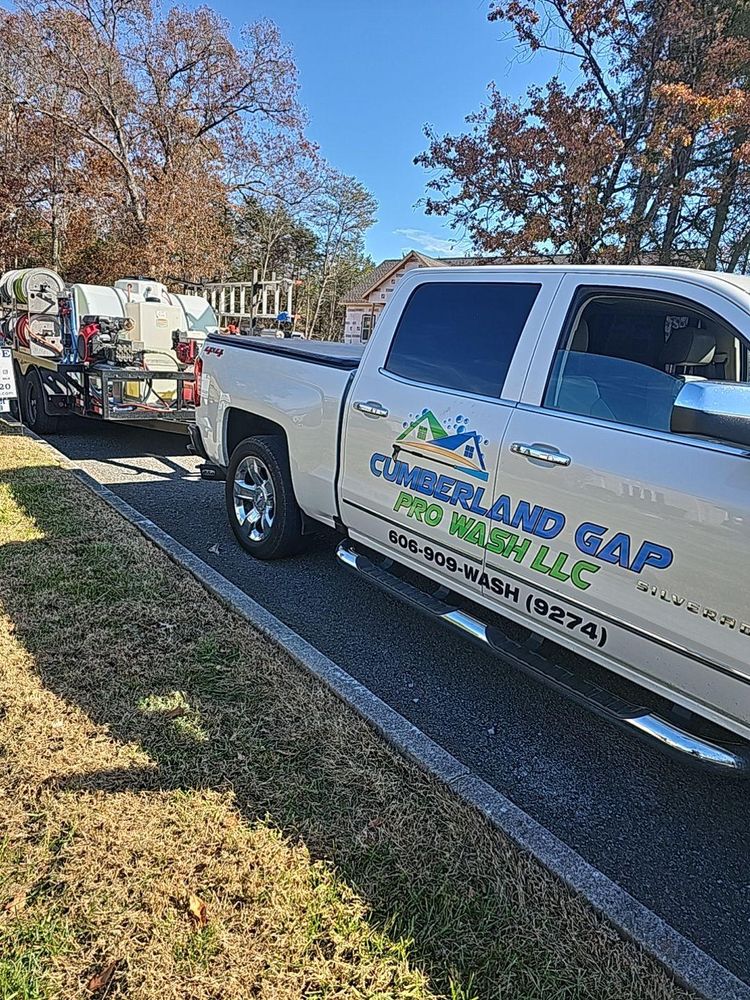 Home Softwash for Cumberland Gap Pro Wash LLC in Harrogate, Tennessee