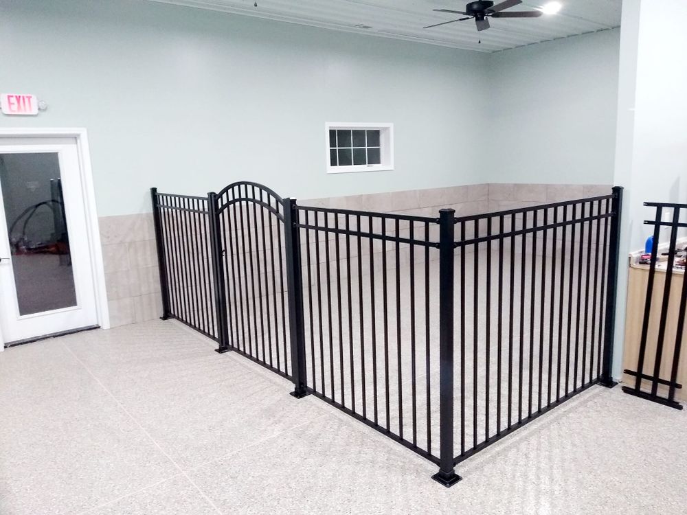 Apex Fence team in Henderson, KY - people or person