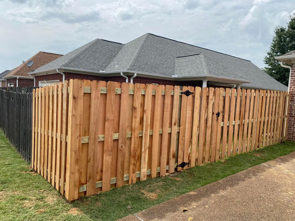 Custom Wooden Fences for Manning Fence, LLC in Hernando, MS