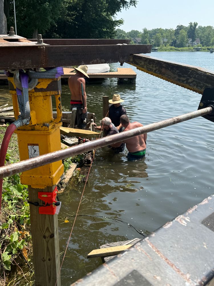 Boat lift Installation for Wagner's Lift & Dock Shop LLC in Watervliet, MI