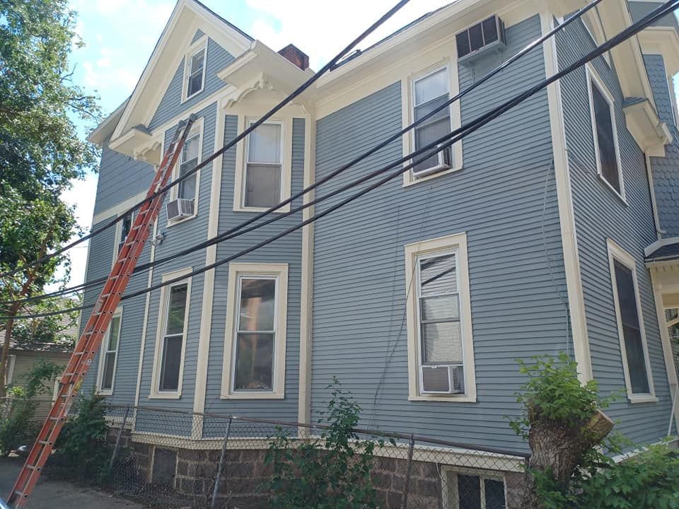 Exterior Painting for B & L Painting LLC in Riverview, MI