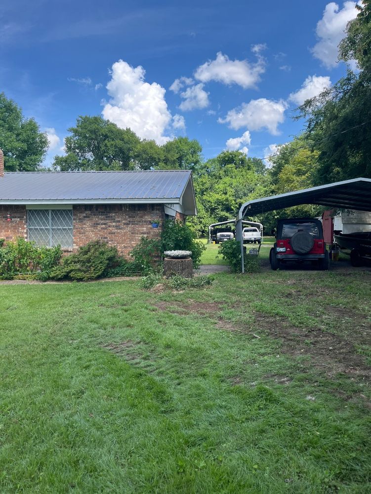 Landscaping  for Zac’s Lawn and Landscaping in Fort Smith, AR