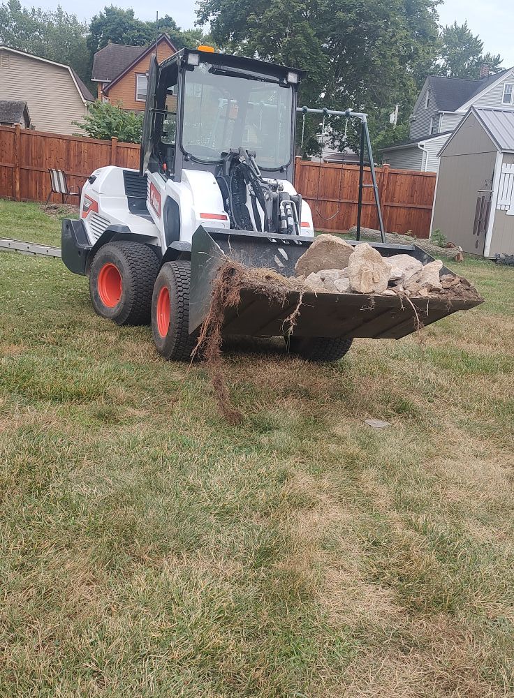 Concrete for Henceroth Construction in Amherst, OH