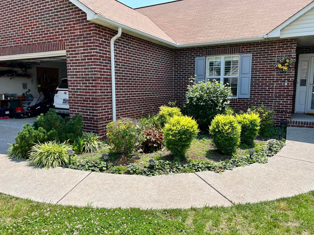 All Photos for TJ’s Landscaping in Knoxville, TN