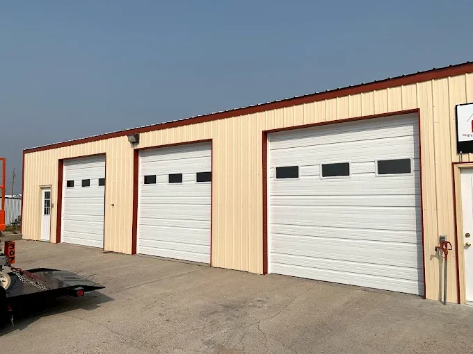 All Photos for 423 Garage Doors in Signal Mountain, Tennessee