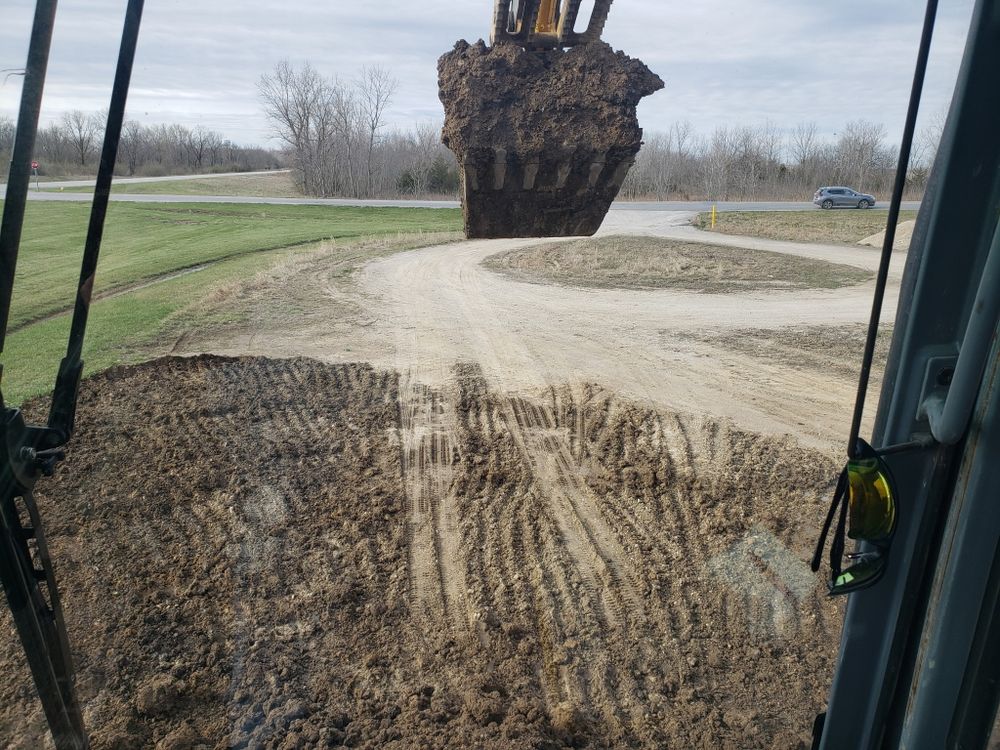 All Photos for BDS Trucking & Excavating in Litchfield, IL
