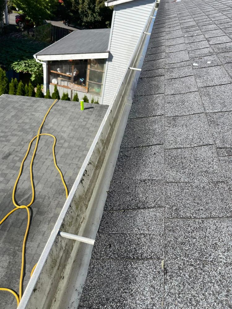 Pressure Washing for Pressure Perfect in Salem, OR