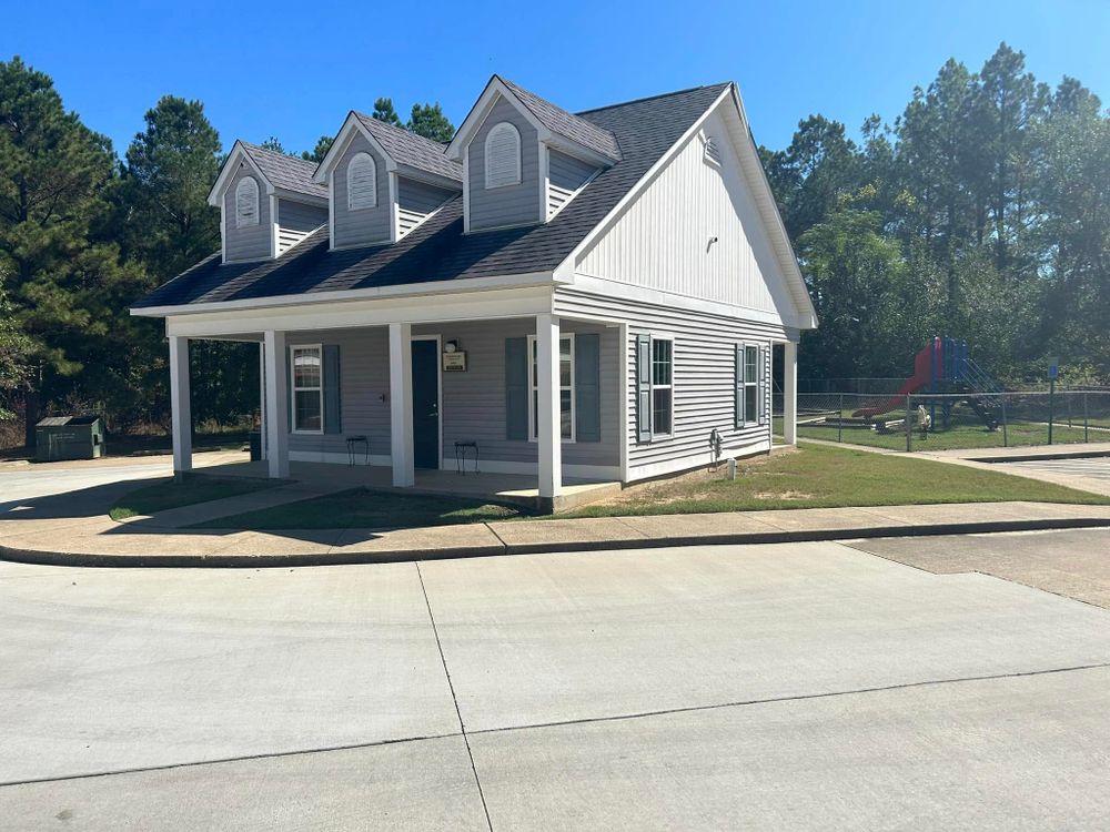 All Photos for Well Hung Windows & More in Hot Springs, AR