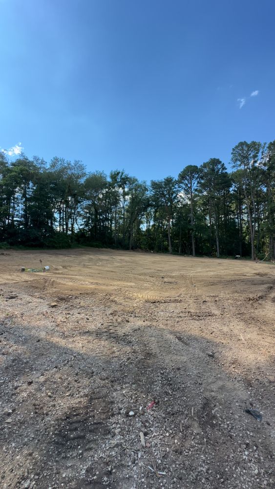 Excavating for Travis Excavating LLC in Olney,, IL