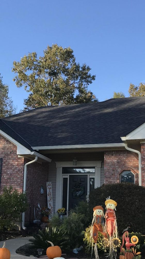 Commercial Gutters for Classic Gutters and Roofing in Blanchard, LA