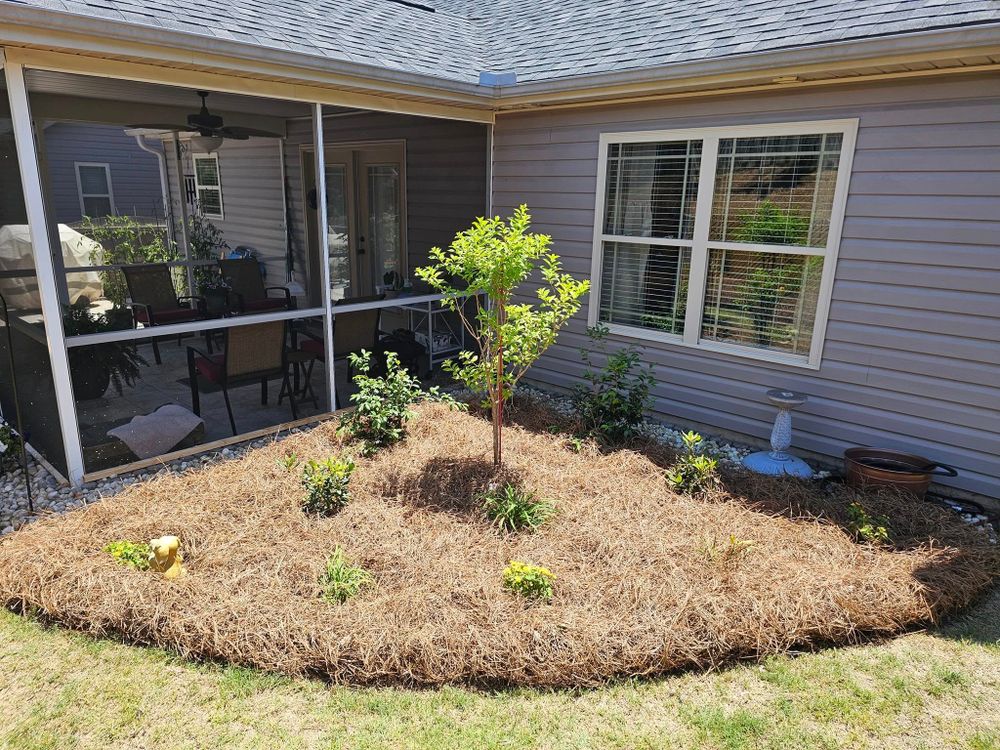 Enhance your garden's health and appearance with our professional mulch installation service. We efficiently lay premium mulch to conserve moisture, suppress weeds, and enrich soil for thriving landscape vitality. for Sunshine's Dreamscapes in Greer, SC