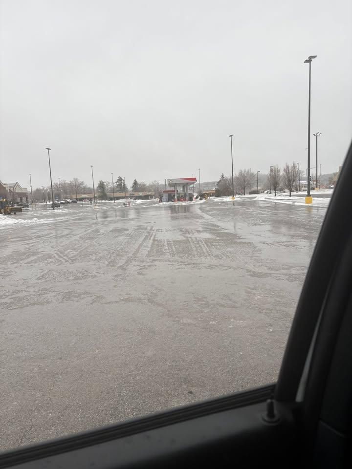 All Photos for Dust Till Dawn Lawn in London, Kentucky