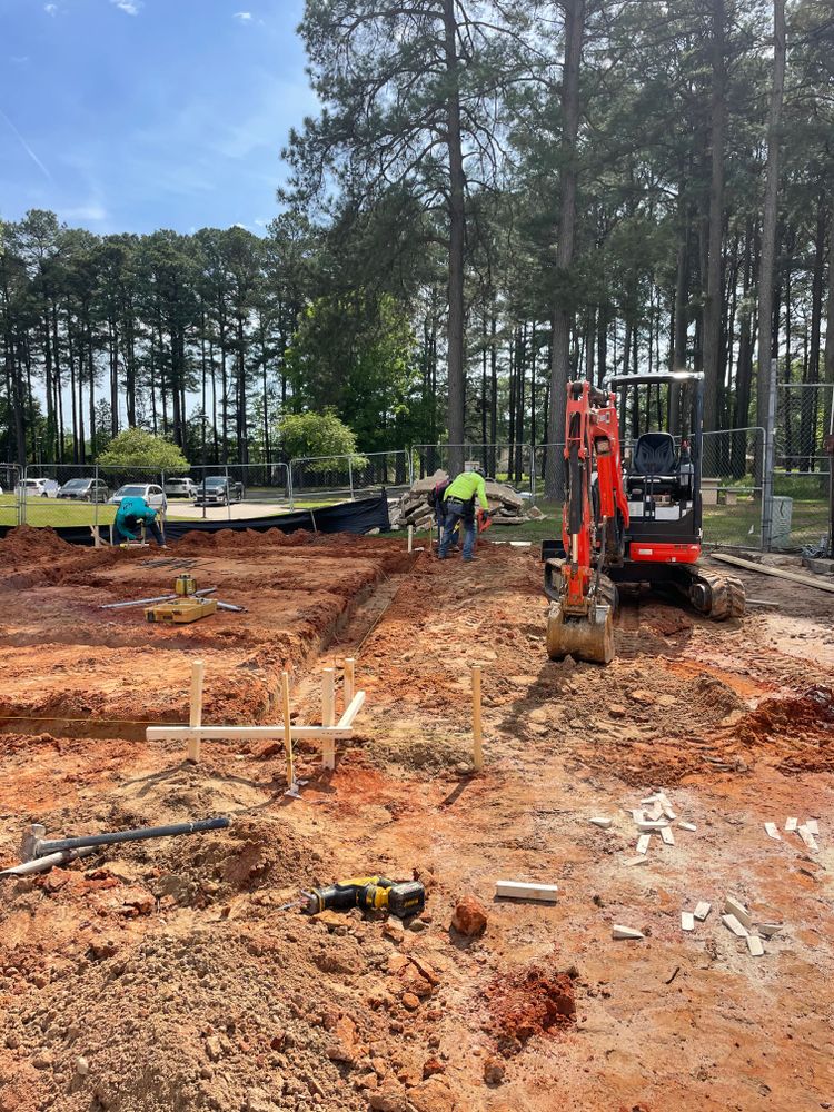 Our Foundation Digging service provides precise excavations for new projects, ensuring a strong base and structural integrity with expert assessments and advanced equipment. for JUSTIN JACQUES LLC DBA DOUBLE J EXCAVATION in Nashville, AR