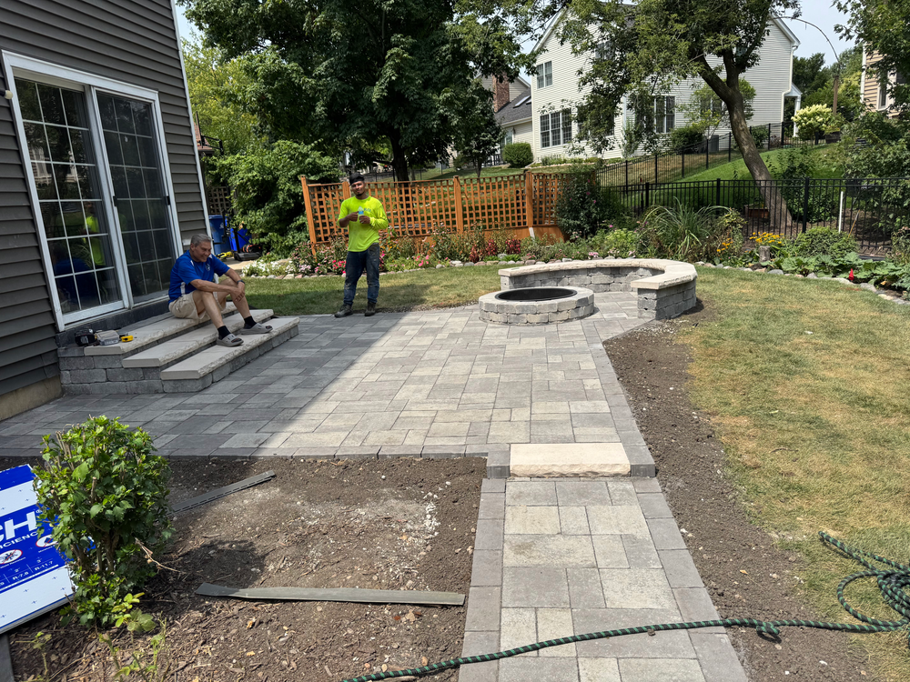 All Photos for R&L Deluxe Landscaping in Hanover Park, IL