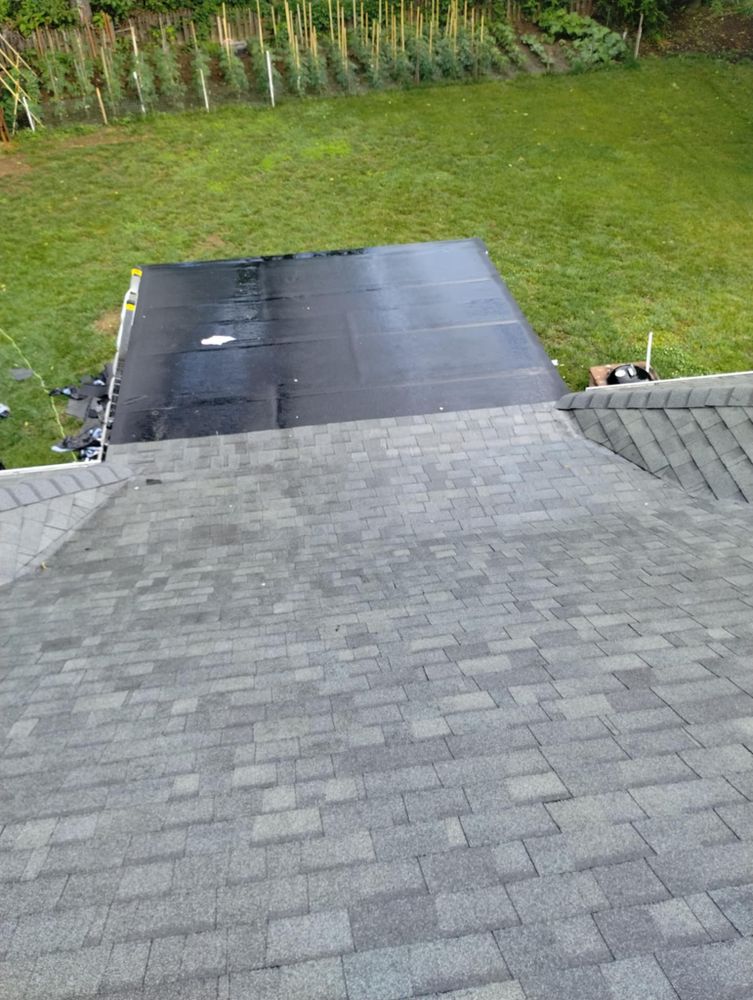 Roofing Installation for Red River Roofing and Renovations in Bowling Green, KY