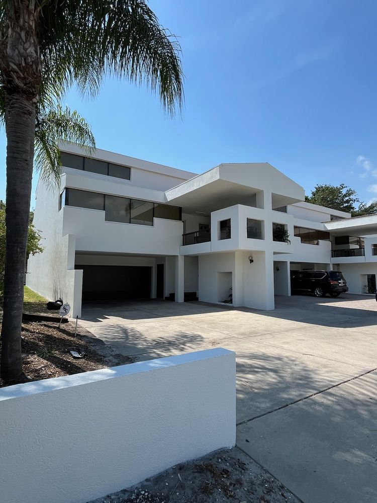 Transform your home's curb appeal with our expert Exterior Painting service, featuring high-quality materials and professional techniques to ensure a beautiful, long-lasting finish that protects against weather elements. for Escorpio Painting in Tampa, FL