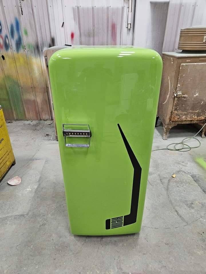 Vintage Refrigerator Projects for Wessels Custom Paint & Restoration in Bad Axe, MI