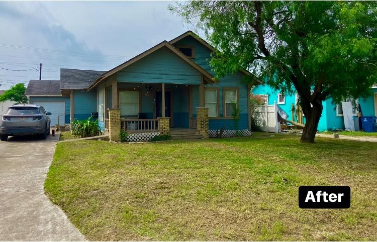 Our bi-weekly lawn mowing service ensures your yard stays neat and healthy, reducing overgrowth while providing consistent care. Enjoy a beautifully manicured lawn with minimal hassle and expert attention from our team. for John’s Lawns in South Padre Island, TX