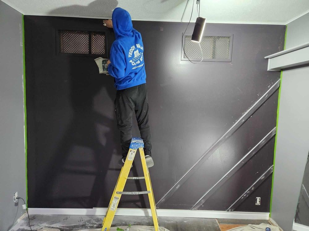 LR Painting team in Springfield, MA - people or person