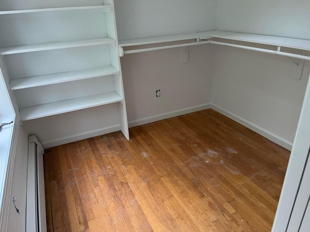 All Photos for Laura Mae Properties in Wolcott, CT