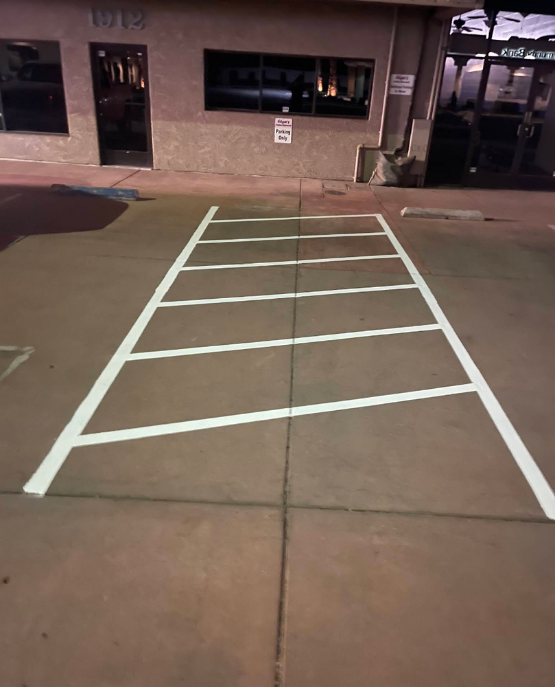 Asphalt and Paving for AGM Paving in Fresno, CA