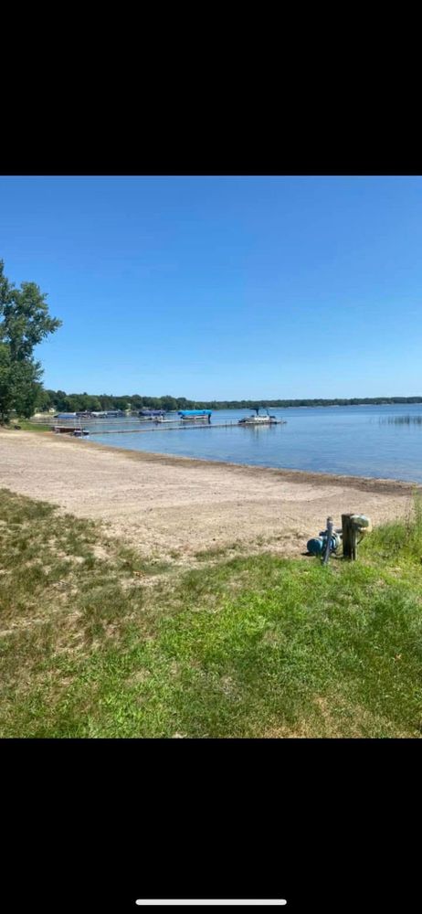Enhance your coastal property with our Beach Cleaning Services, ensuring pristine shores by removing debris and litter. Trust our team for a clean, safe, and environmentally-friendly beach experience right at home. for JT’s Underwater Landscaping in Brainerd, MN