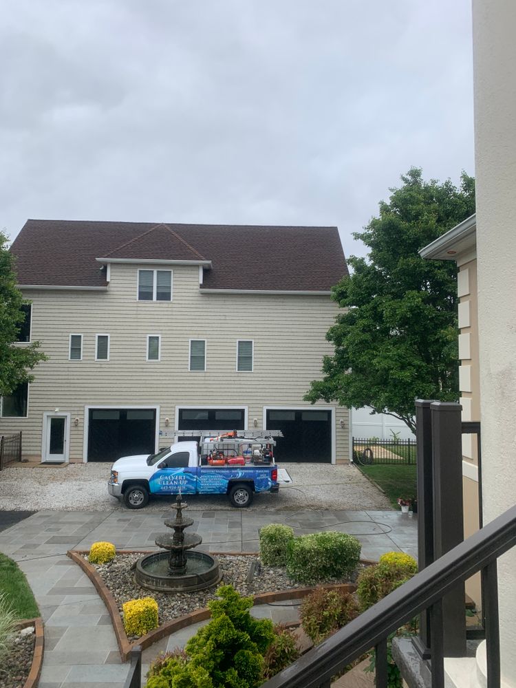 Soft Washing for Calvert Clean Up, Pressure Washing & Hauling LLC in Pasadena, MD