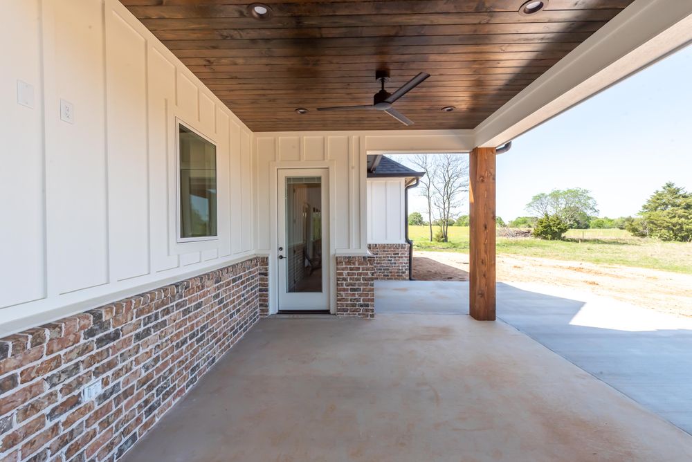 All Photos for Neely Construction & Design LLC in Chandler, TX