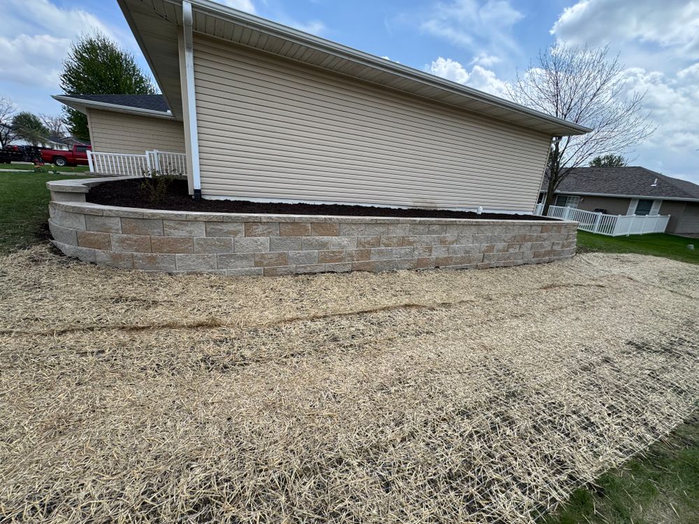 All Photos for Thomas' Lawn Care in Maryville, MO